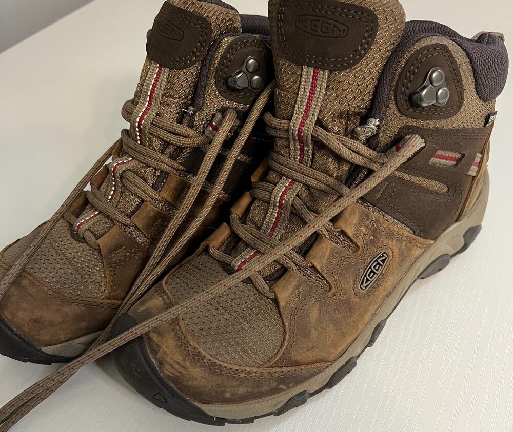 KEEN Steens Mid Waterproof Hiking Boots Brown Leather 1023487 Trail Outdoor Sz 7